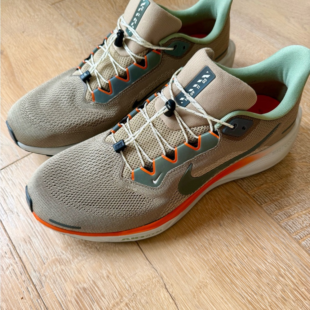 Nike Pegasus 41 Premium
Men's Road Running Shoes - Limited Edition
